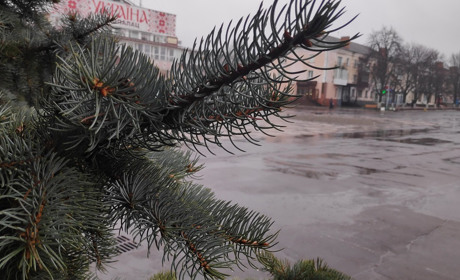 Беріть парасольки: в Первомайську дощитиме