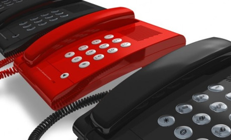 У Чернівецькій окружній прокуратурі діє телефон «гарячої лінії» та електронна скринька для звернень