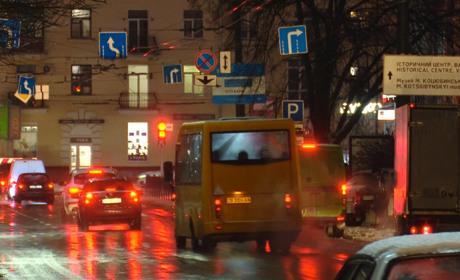 Чи вплинула ожеледиця на кількість аварій у Чернігові та пацієнтів у травмпункті?