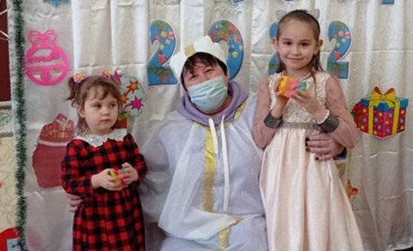 Як троїчани Святому Миколаю допомагають