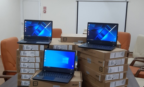 Для вчителів Дрогобицької громади придбали ноутбуки Acer по 14 тисяч гривень