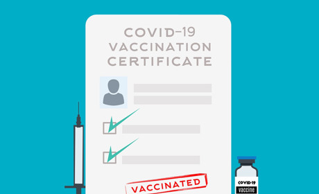 До 17 січня вакцинуватись від COVID-19 мають медики, комунальники та працівники міськради