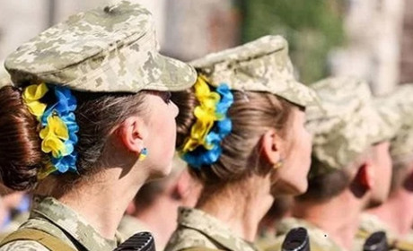 Жінок України поставлять на військовий облік. Кого і коли чекають у військоматах