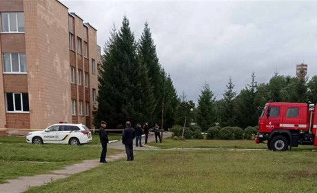 Гадячанин отримав умовний термін за те, що повідомив про неправдиве замінування ліцею