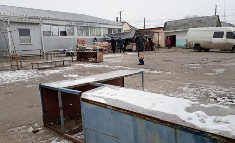 Ціни на Первомайському ринку 24 грудня 2021 року: м'ясо, риба, яйця, молоко, гриби