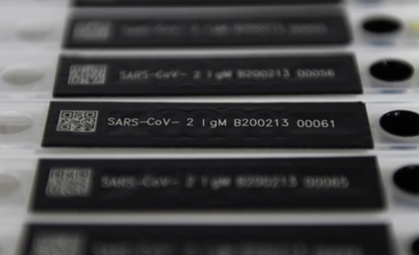 Другий рік пандемії коронавірусу: як людство боролося з COVID-19 у 2021-му