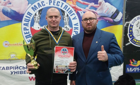 Мас-рестлери Сірогозщини на 2-й сходинці Чемпіонату України: хто найкраще перетягував мас (фото)