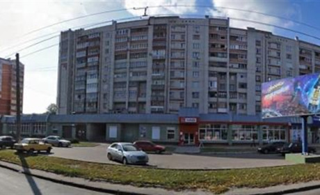 Біля Градецького автівка наїхала на 22-річного пішохода