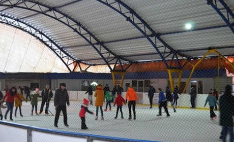 Ковзанка у Хмельницькому: графік та ціни