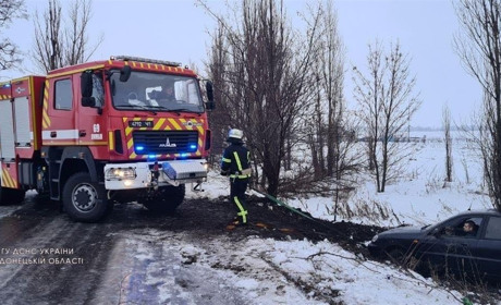 Протягом доби рятувальники 2 рази допомагали водіям біля Микільського