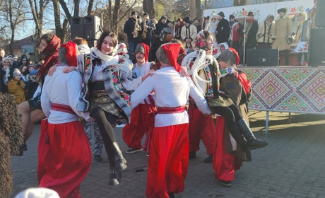 "Суховерхівська маланка" отримала третє місце на фестивалі в Чернівцях