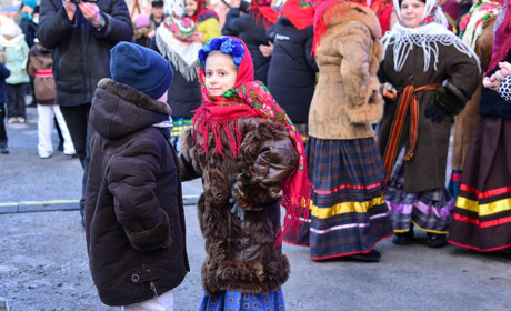 Як старокостянтинівці та гості фестивалю карапет танцювали. ВІДЕО