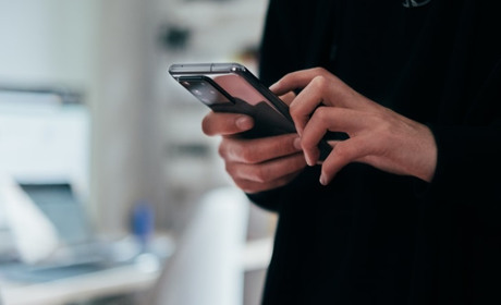 Телефон на новый год до 7 тыс. гривен: обзор моделей