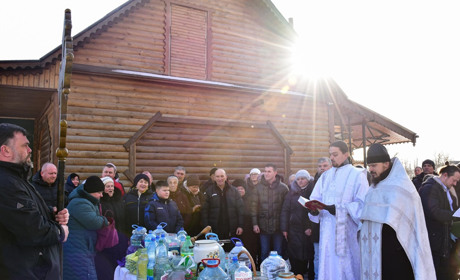 Водохреще у громадах Чернігівської області: люди занурювалися у воду, а опісля зігрівалися кулішем