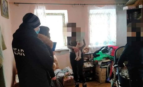 У Кузьминцях перевірили дві сім'ї щодо умов проживання дітей