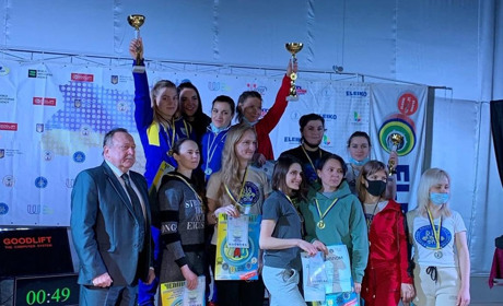 Як змагалися волноваські пауерліфтери на чемпіонаті Донецької області