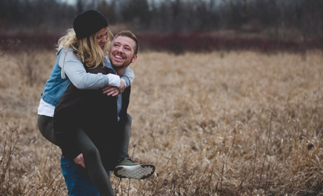 Что подарить жене на 14 февраля: идеи подарков