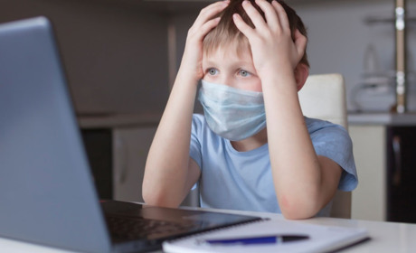 МОН рекомендує дистанційне навчання для учнів 5-11 класів, а очне для 1-4 класів — дозволяється