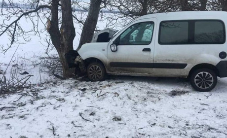 У Первомайському районі 28 січня 2022 року сталася ДТП: постраждав водій