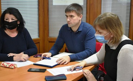Що хочуть винести на сесію: реорганізація шкіл, транспорт для дітей з інвалідністю, стоматологія