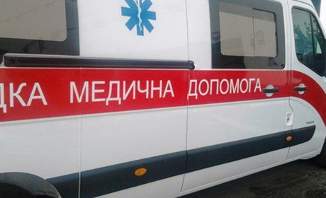 Майже 50 тисяч звернень за добу: у МОЗ нагадали, з якими симптомами варто викликати “швидку”