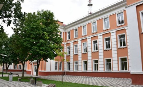 Чернігівські школи з понеділка частково повертаються до очного навчання