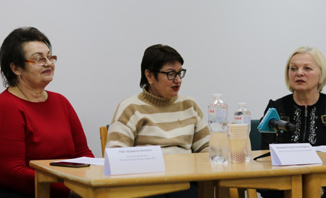 «Нікополь без онкології»: у місті відбувся круглий стіл, присвячений Дню боротьби проти раку