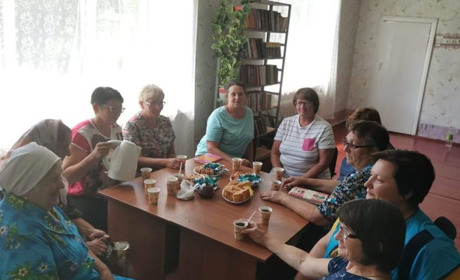 В Аношкінській бібліотеці взимку книги замовляють додому та проводять онлайн зустрічі