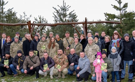 У "Джерелі" презентували книжку Лесі Піцик "Про них і з ними" - про бійців АТО і 4 вистави про них