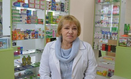 Чому переселенка з Луганщини Олена Юзщук радить тримати зібраною «тривожну валізку»