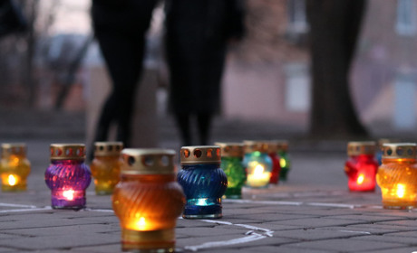 «Це саме той вогник надії...»: у Нікополі відбулась благодійна акція до Дня онкохворої дитини