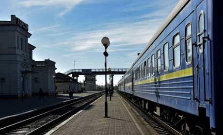 “Укрзалізниця” призначила з Києва до Херсона додаткові поїзди — нічний та ранковий