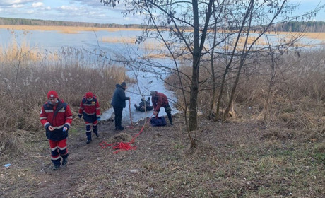 На Переяславщині загинув рибалка, який провалився під лід