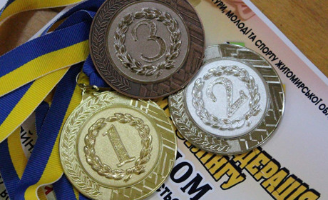 Чемпіонат області з армрестлінгу: здобутки наших рукоборців