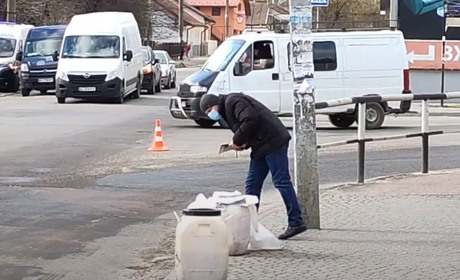 У Дрогобичі знайшли бочки з невідомою речовиною: обмежений проїзд на вулиці Стрийській