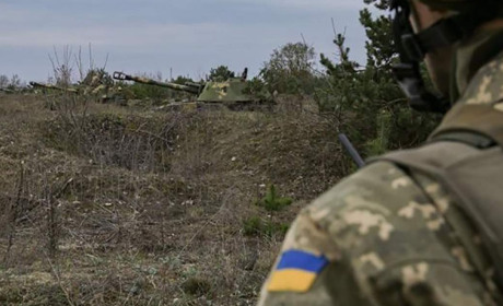 Конотопців просять не фотографувати техніку та озбоєння ЗСУ