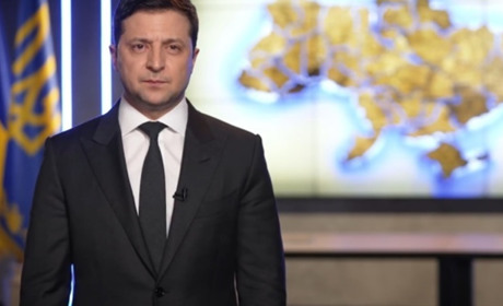 В Україні вводять воєнний стан у зв’язку з початком Росією війни