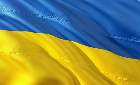 В Україні ввели воєнний стан: звернення Президента та обмеження