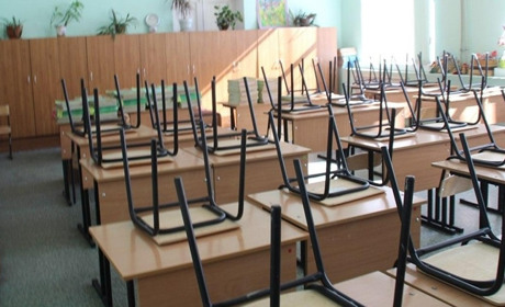 Залишайтеся вдома: школи Гадяччини здійснюють навчання у дистанційній формі