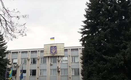 Волноваха-це Україна. І над нашим містом майорить синьо-жовтий стяг. Відео
