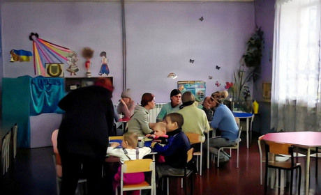 До Покровська евакуюють людей із зони бойових дій