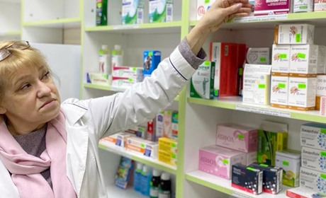 Корюківські фармацевти кажуть, що без ліків люди не залишаться