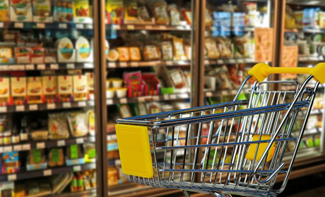 Запасаємося: які продуки потрібно мати вдома під час війни. СПИСОК