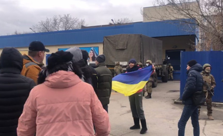 Російські війська не погодились на зелений коридор для гуманітарного вантажу у Бердянському районі