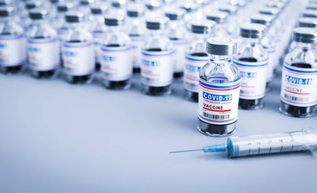 Знову укол?! Навіщо нам потрібна бустерна доза вакцини від COVID-19 та як її отримати