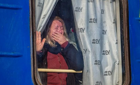"Все буде добре": Лозівський вокзал очима фотографа Владислава Куліша