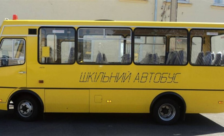 Через обстріли змінюються маршрути евакуації з Мар'їнки та Красногорівки