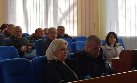 Ціну на вивіз сміття та обслуговування ліфтів знизять: нарада із керівниками ОСББ міста