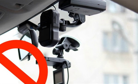 Водіям заборонили користуватися відеореєстраторами