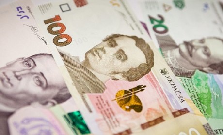 Вимушені переселенці отримають грошову допомогу